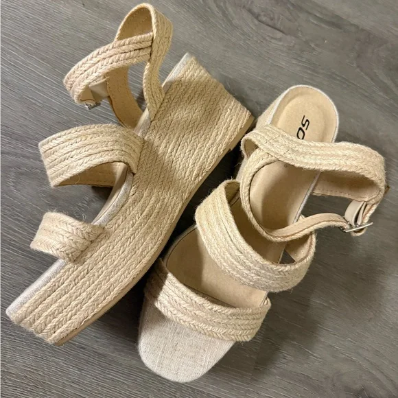 SODO Beige Wedge Sandals - Picture 2 of 5